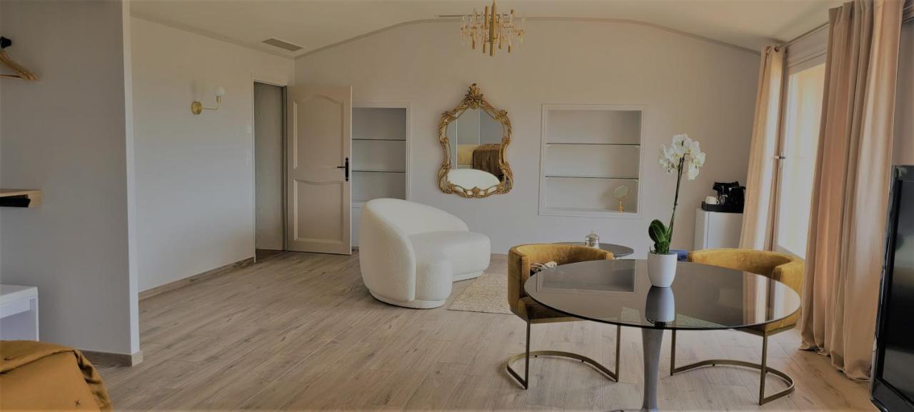 Domaine Du Paradis Des Oiseaux Мужен Екстериор снимка